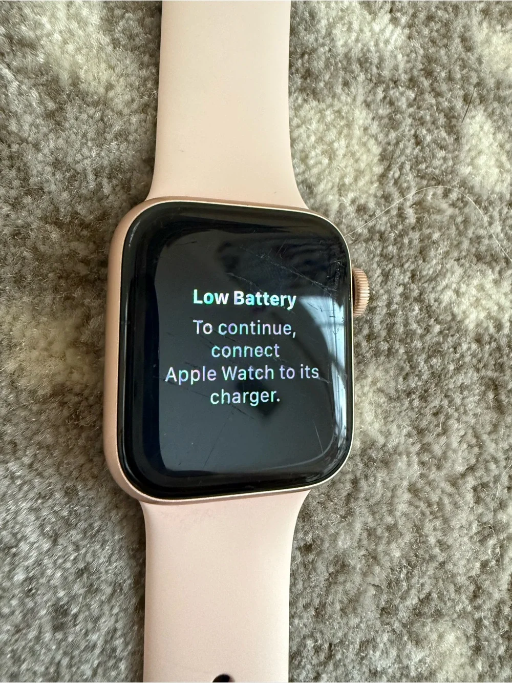Apple Watch in Pink Gold with Light Pink Band